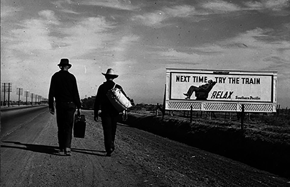 Toward Los Angeles, California, 1937 © The Dorothea Lange Collection, the Oakland Museum of California