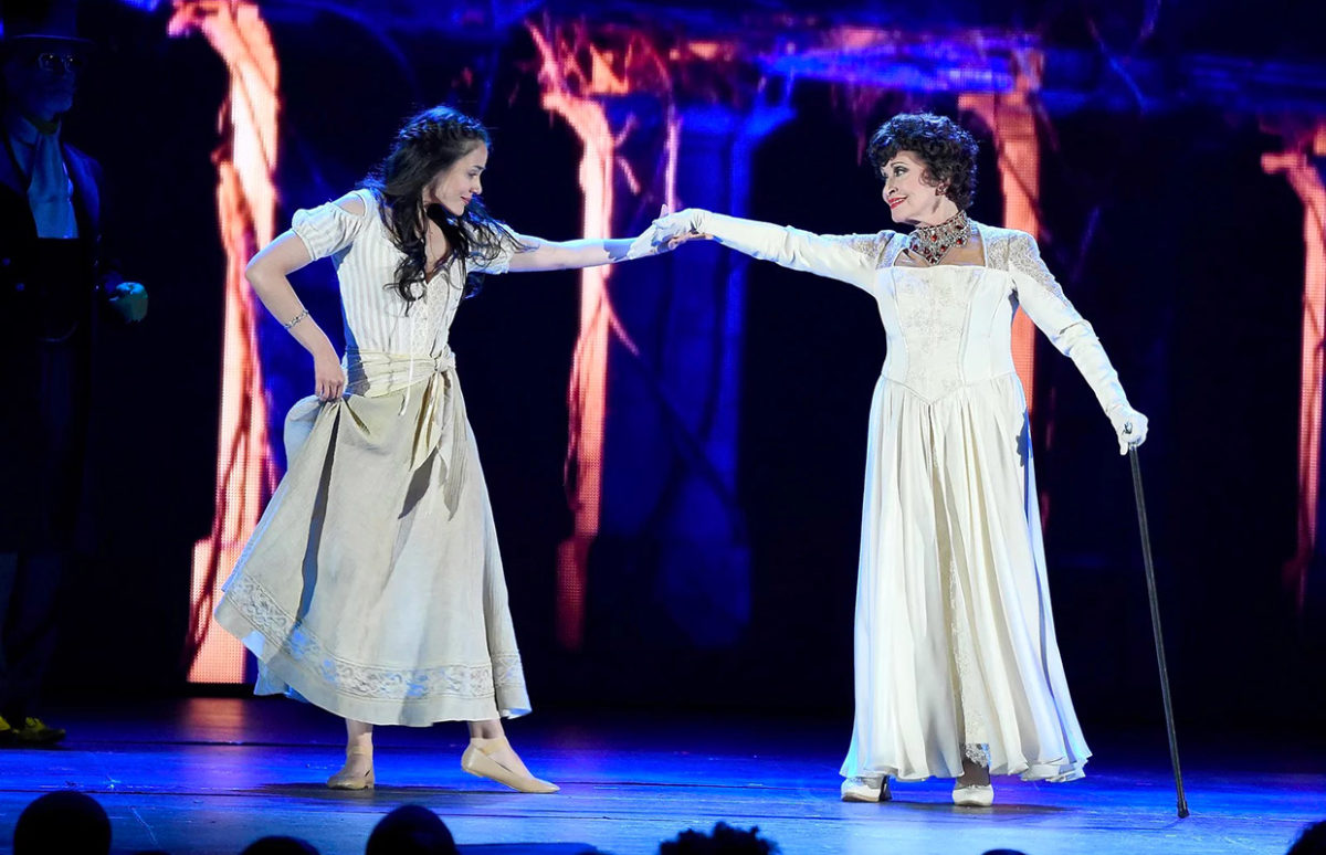 Chita Rivera, right, performing at the 2015 Tony Awards.