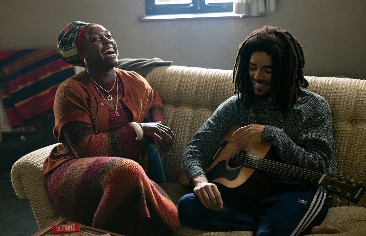 Lashana Lynch and Kingsley Ben-Adir as Rita and Bob Marley.