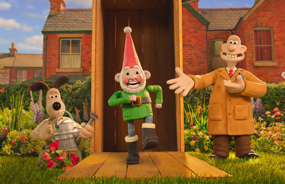 Wallace introduces Gromit to Norbot the smart gnome.
